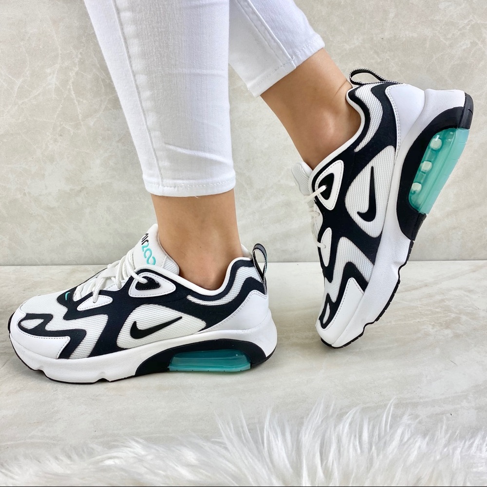 NIKE Air Max 200 White Black